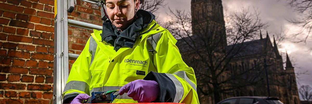 UK superfast, ultrafast broadband deployments track upwards rapidly in Q4 2021